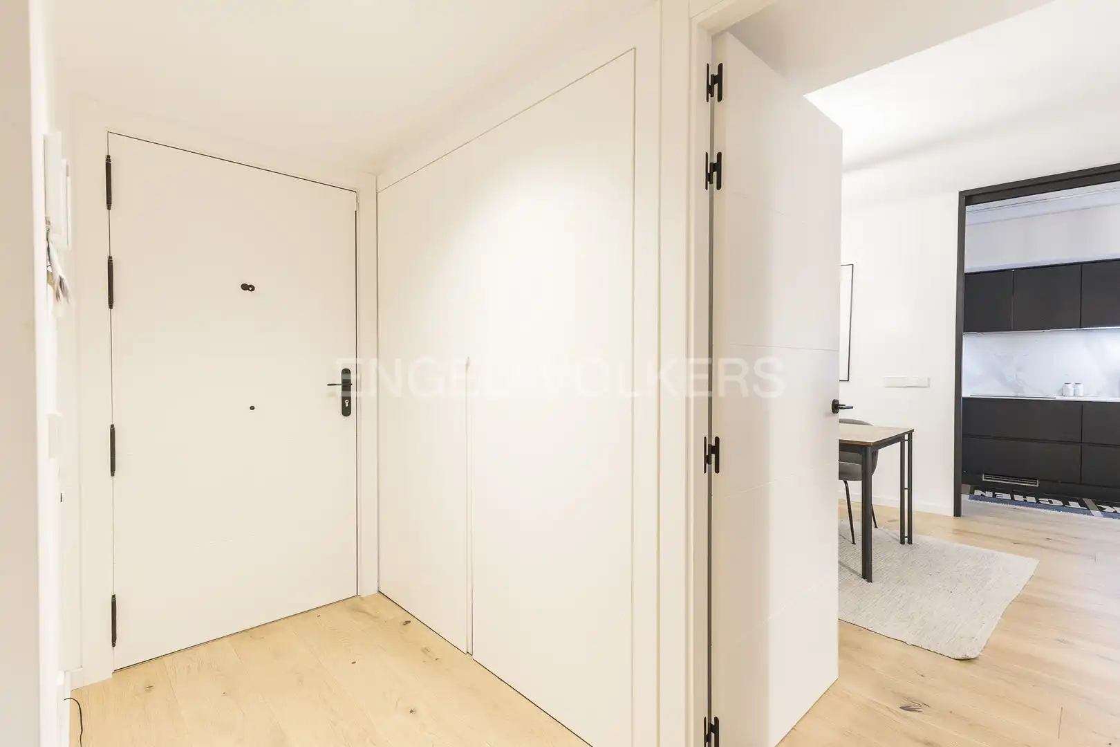 Wohnung zur Miete in Barcelona mit Klimaanlage, Heizung und Parkett