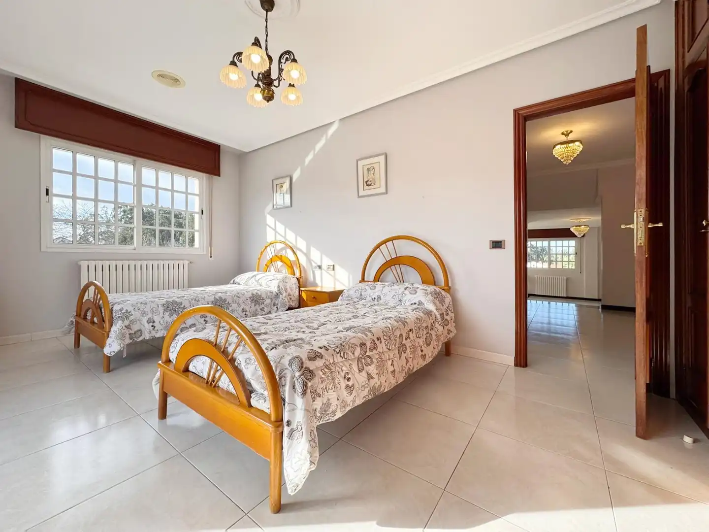 Habitación de Casa o chalet en venta en Barro con Calefacción, Jardín privado y Terraza