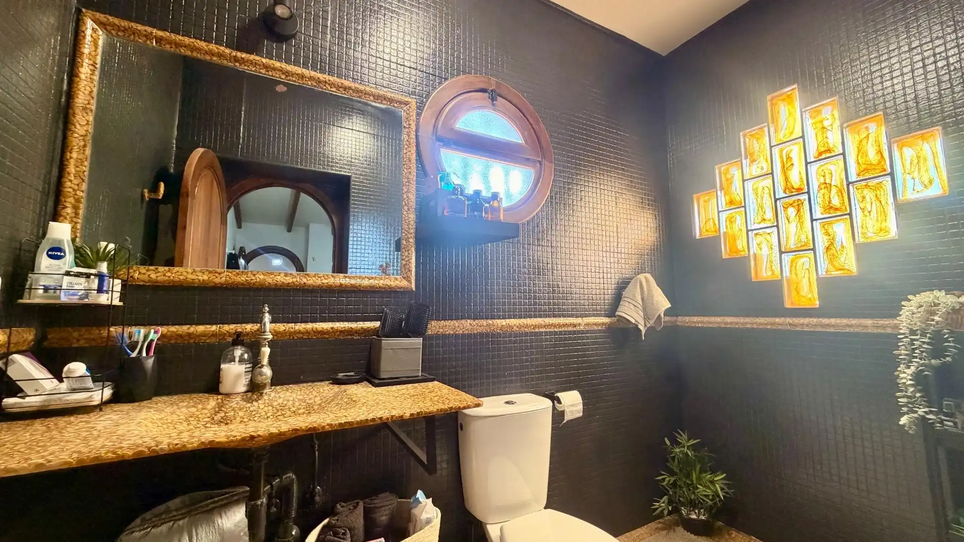 Bathroom of Houses for sale in Elche / Elx  with Air Conditioner, Private garden and Terrace