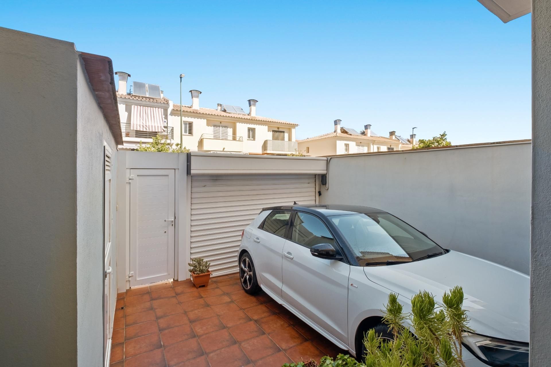 Vista exterior de Casa adosada en venta en Málaga Capital con Aire acondicionado