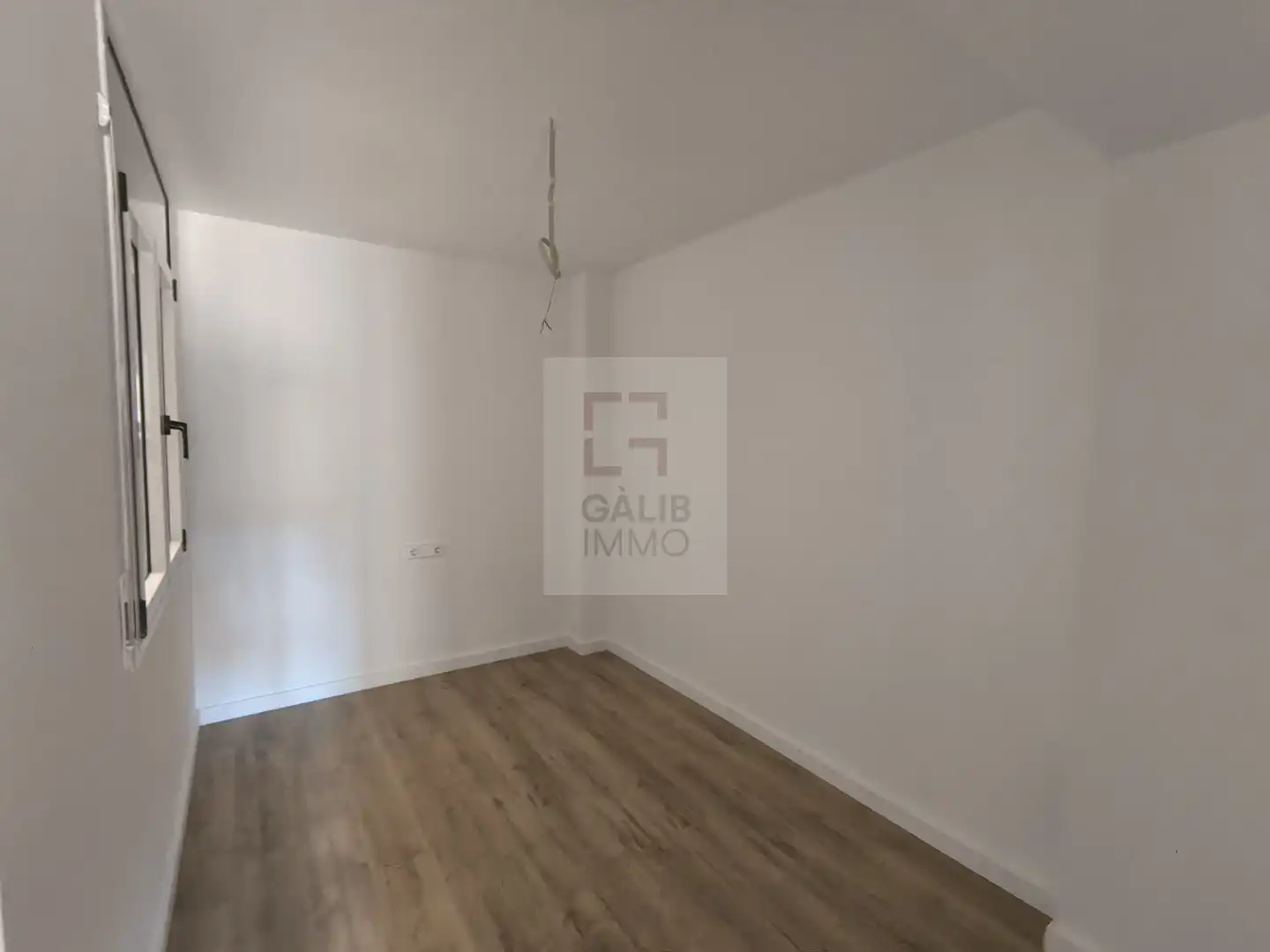 Bedroom of Flat for sale in Figueres  with Air Conditioner, Storage room and Swimming Pool