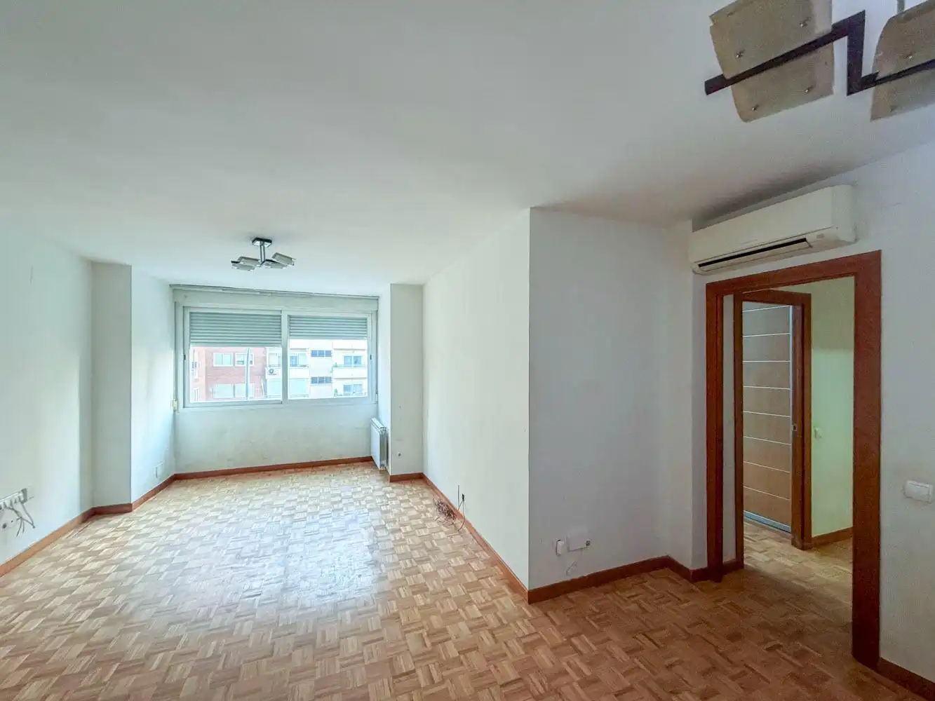 Sala de estar de Piso en venta en Madrid con Aire acondicionado, Calefacción y Parquet