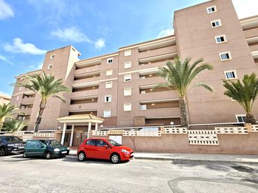 Flat with pool to rent in Calle Calle Tabarca