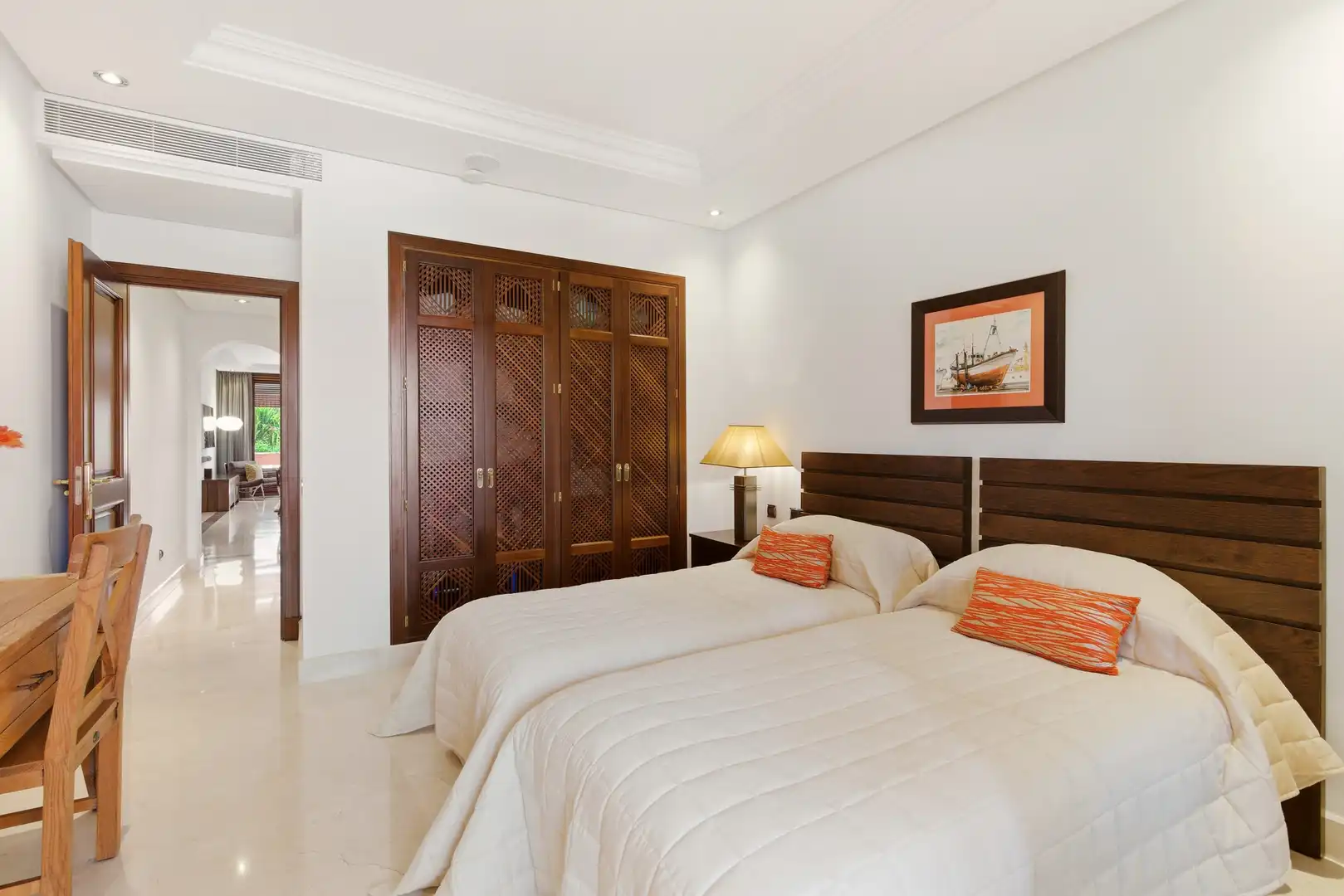 Schlafzimmer von Wohnungen zum Verkauf in Estepona mit Klimaanlage, Heizung und Terrasse
