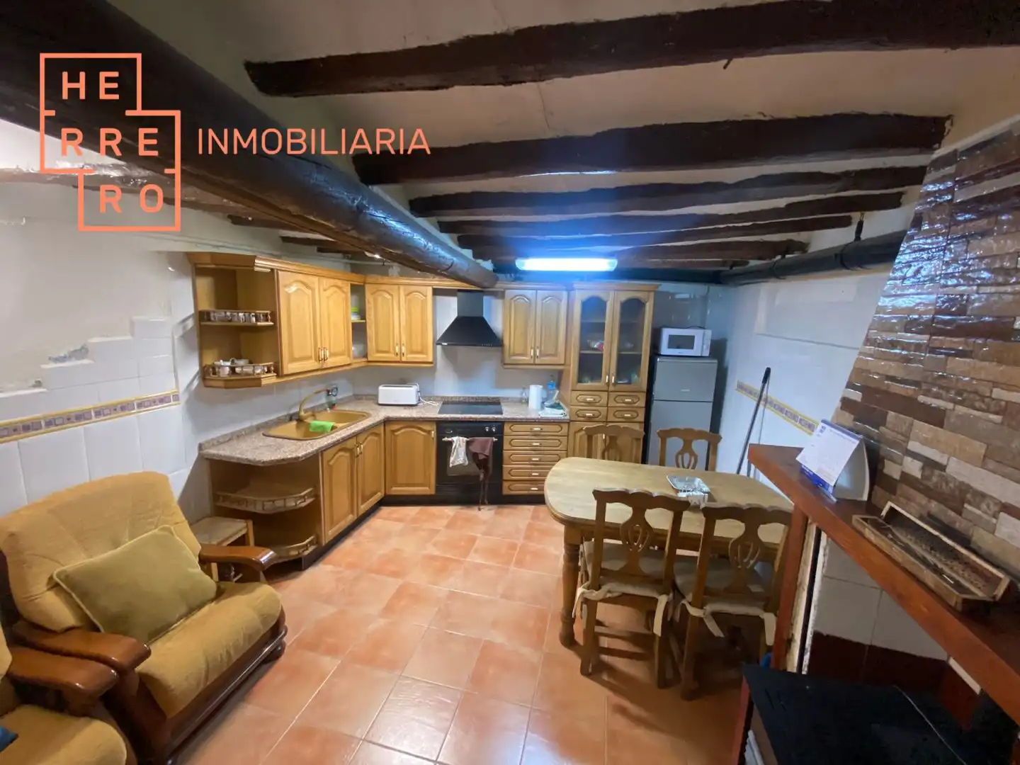 Cuina de Casa o xalet en venda en Albocàsser amb Terrassa i Balcó