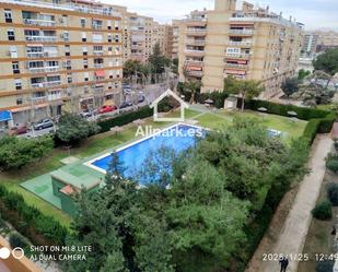 Vista exterior de Pis de lloguer en Alicante / Alacant amb Aire condicionat, Terrassa i Piscina