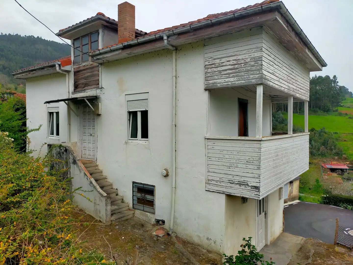 Casa rústica amb jardí en venda a Pravia, imagen 2