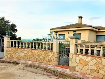 Detached house with balcony for sale in Lloret Blau - La Creu de Lloret