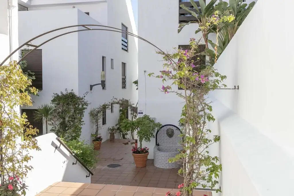 Home with pool for sale in Nueva Andalucía, imagen 12