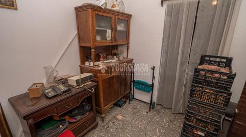Foto 2 de Casa adosada en venta en La Zarzuela - San José - Belén, Linares