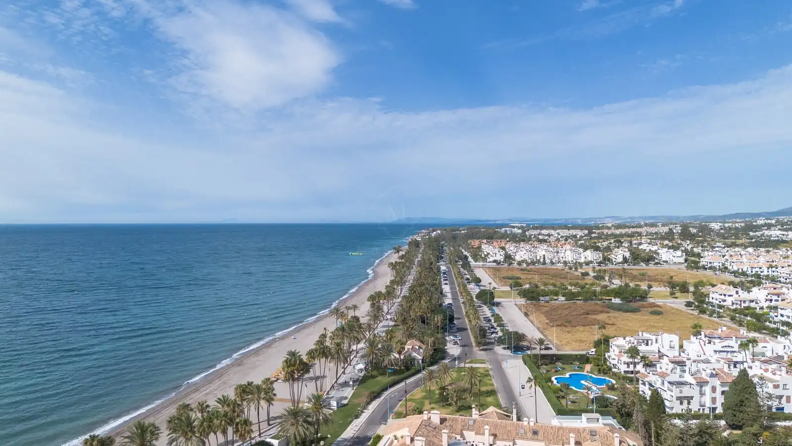 Exterior view of Attic for sale in Marbella  with Air Conditioner, Terrace and Swimming Pool