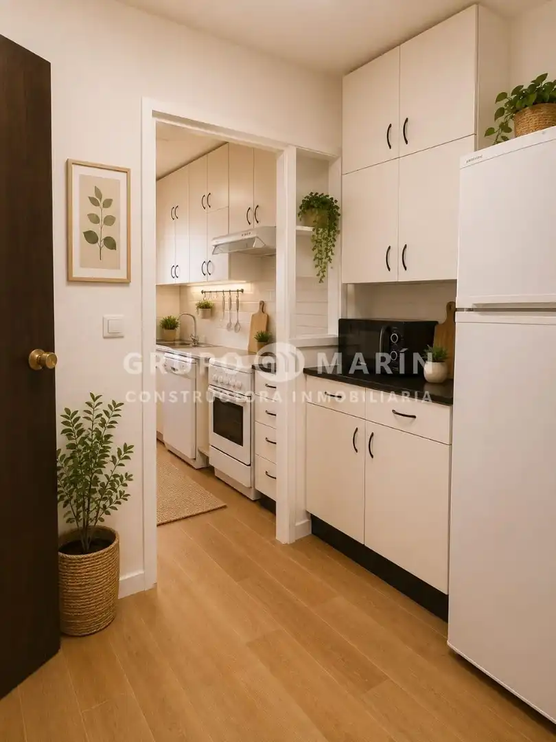Cocina de Piso en venta en Barcelona con Calefacción y Balcón
