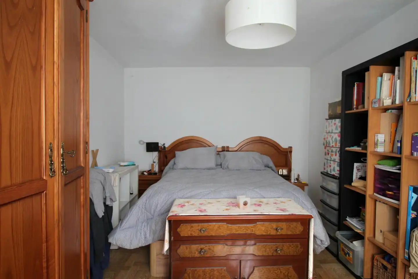 Schlafzimmer von Haus oder Chalet zum Verkauf in Quirós mit Heizung und Privatgarten