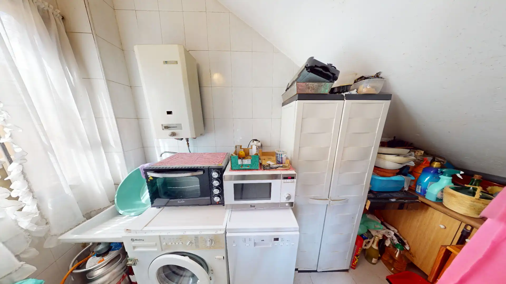Cuina de Casa o xalet en venda en Almería amb Aire condicionat, Terrassa i Traster
