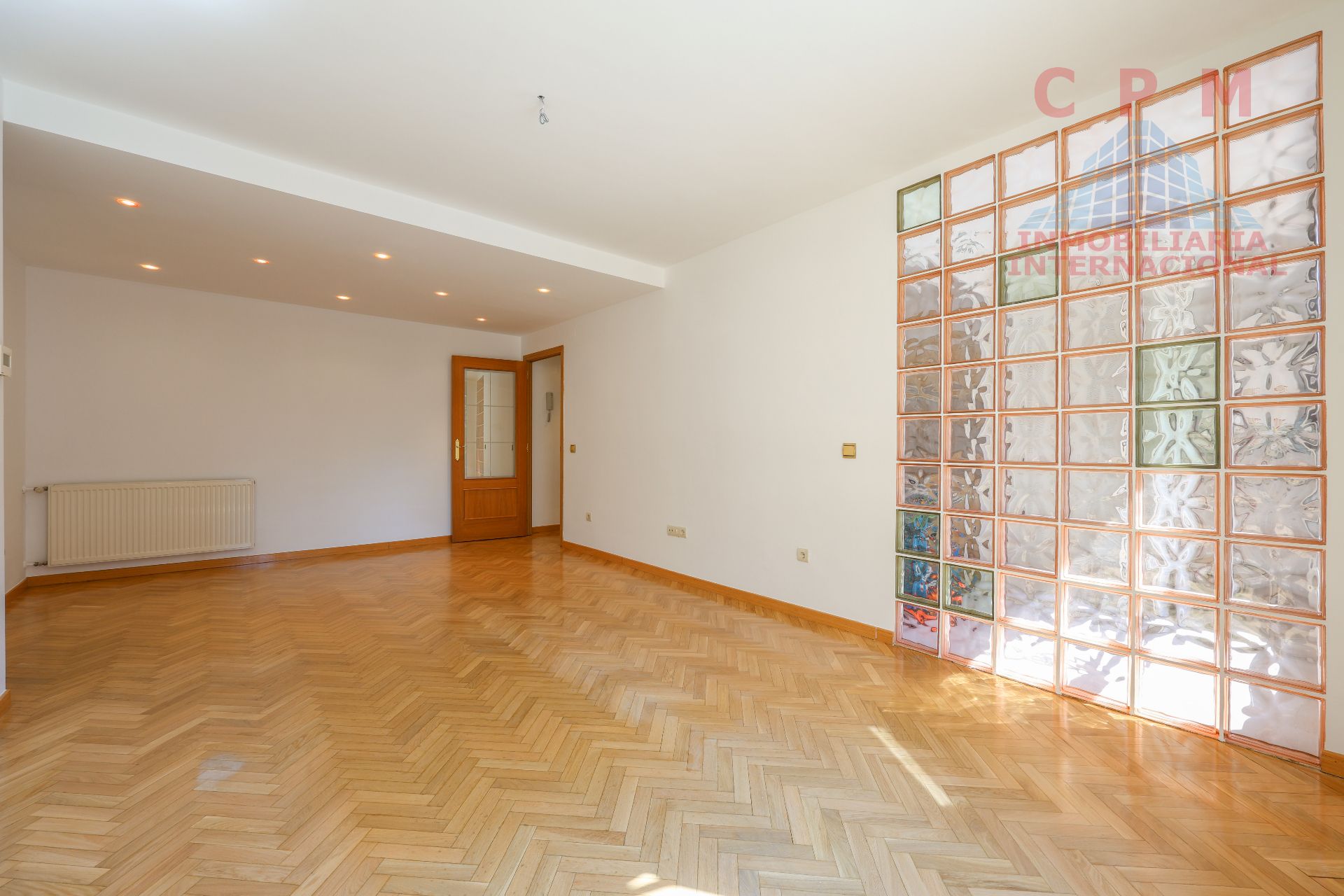 Sala d'estar de Pis de lloguer en Coslada amb Aire condicionat, Calefacció i Parquet