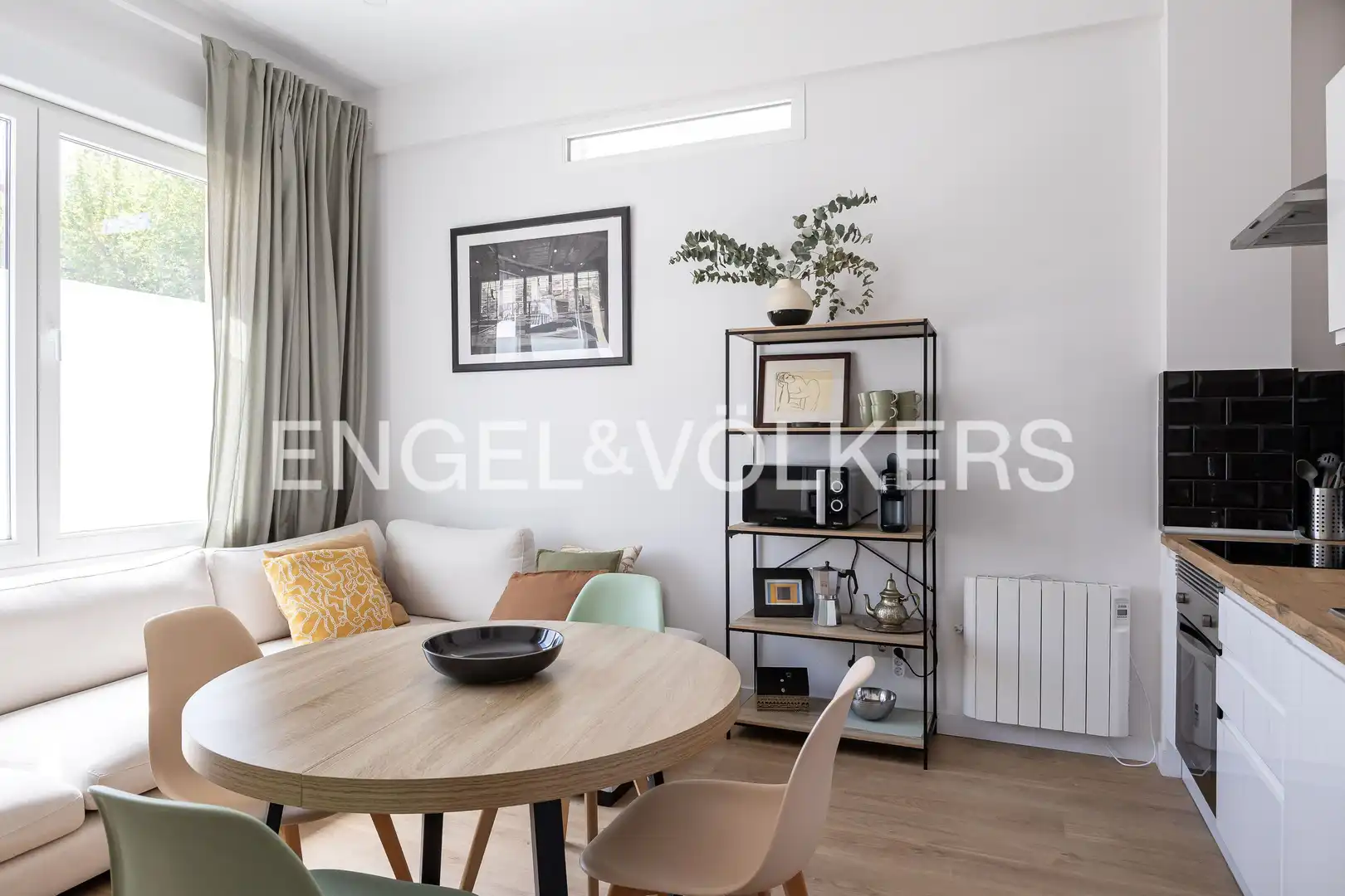 Living room of Flat for sale in Madrid  with Heating