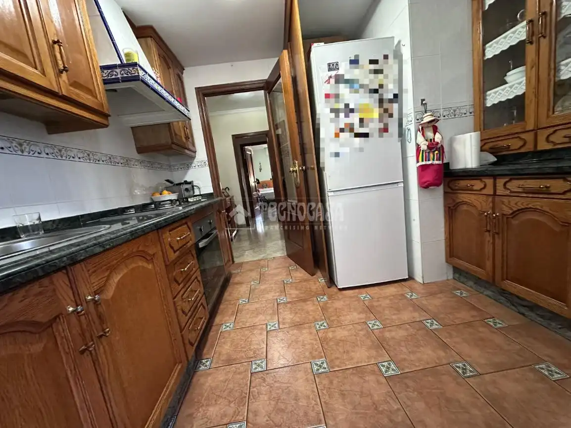 Cocina de Piso en venta en Córdoba con Aire acondicionado, Trastero y Balcón