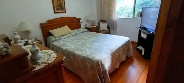 Schlafzimmer von Haus oder Chalet zum Verkauf in Redondela mit Privatgarten, Abstellraum und Balkon
