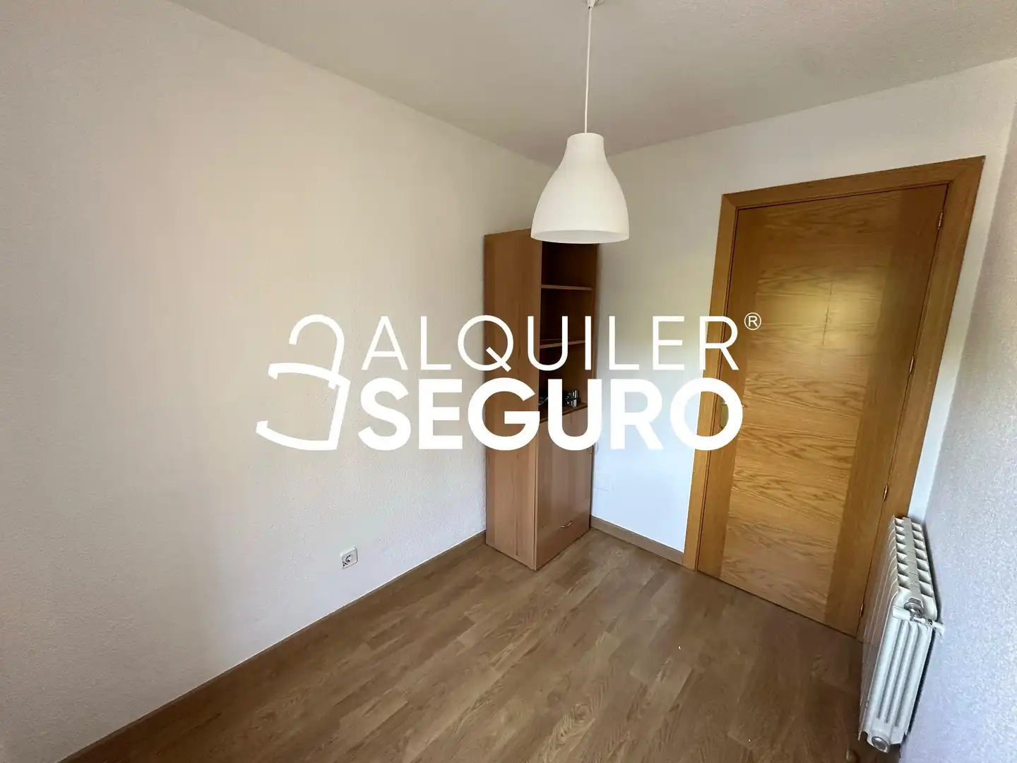 Bedroom of Flat for rent in Madrid  with Heating, Terrace and Furnished