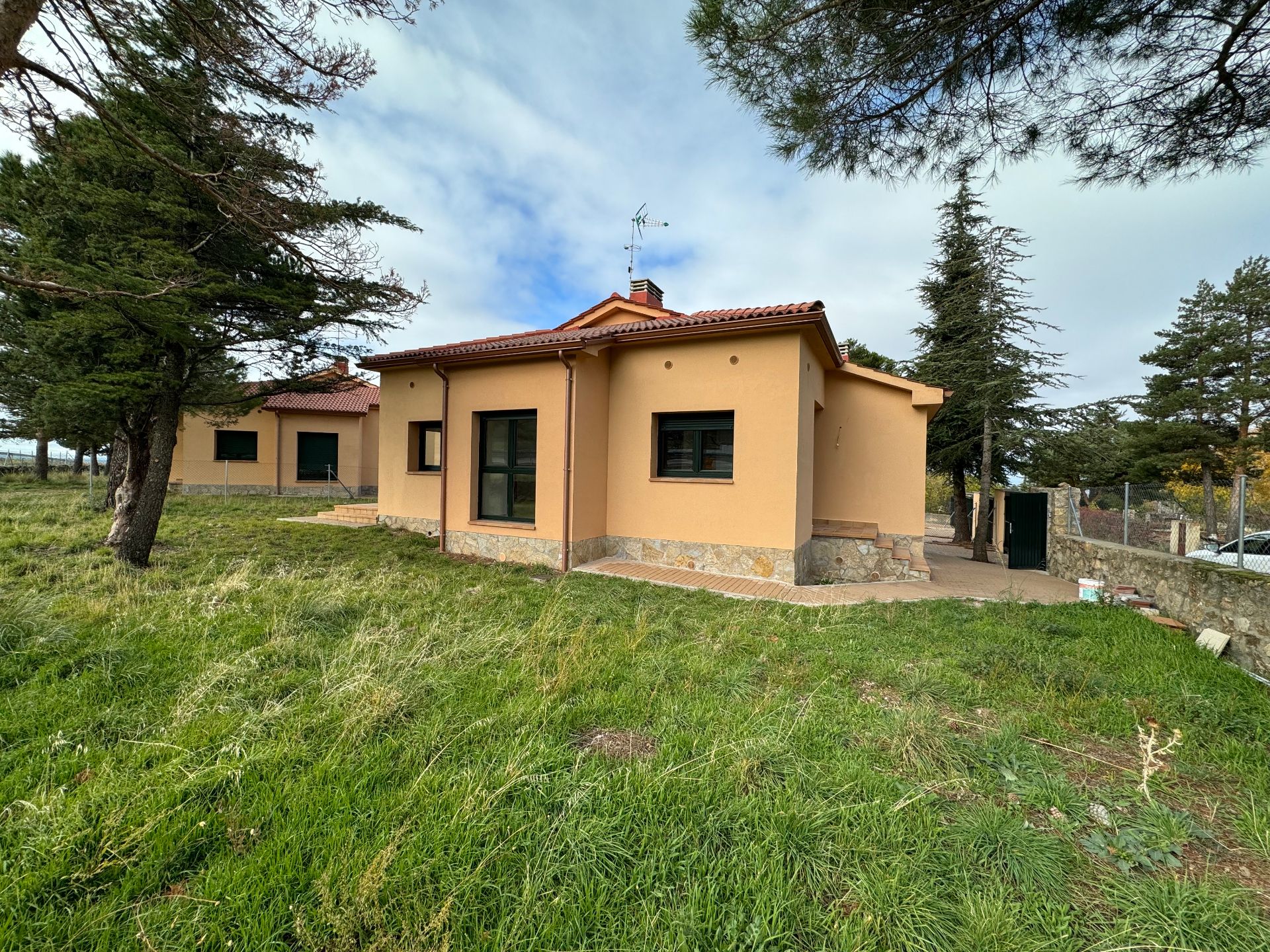 Exterior view of House or chalet for sale in Ortigosa del Monte  with Heating, Private garden and Terrace