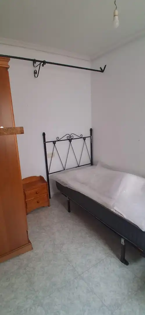 Flat for rent in Miralvalle - Av. Virgen del Puerto - La Data