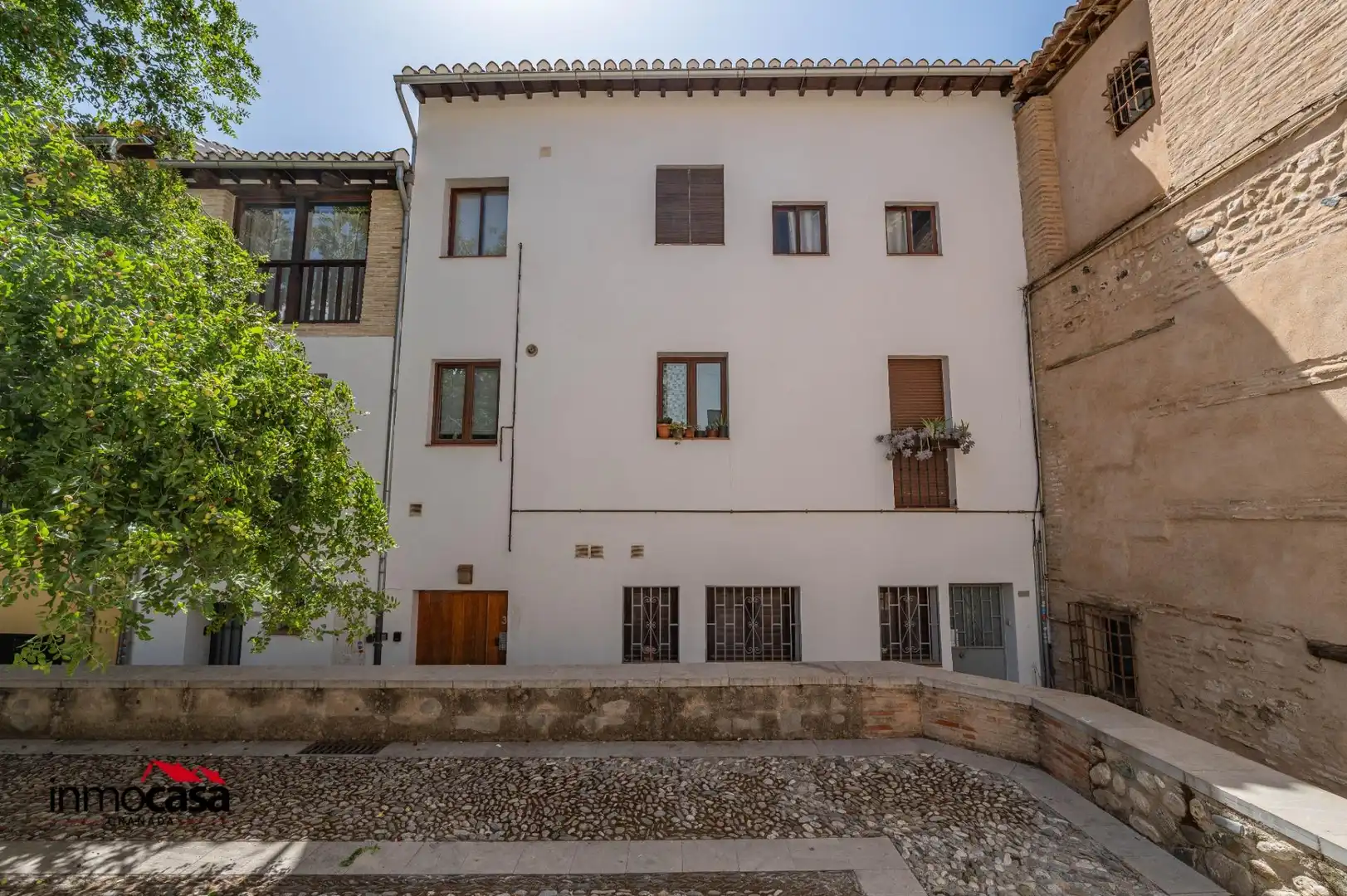 Vista exterior de Pis en venda en Granada amb Terrassa, Traster i Moblat
