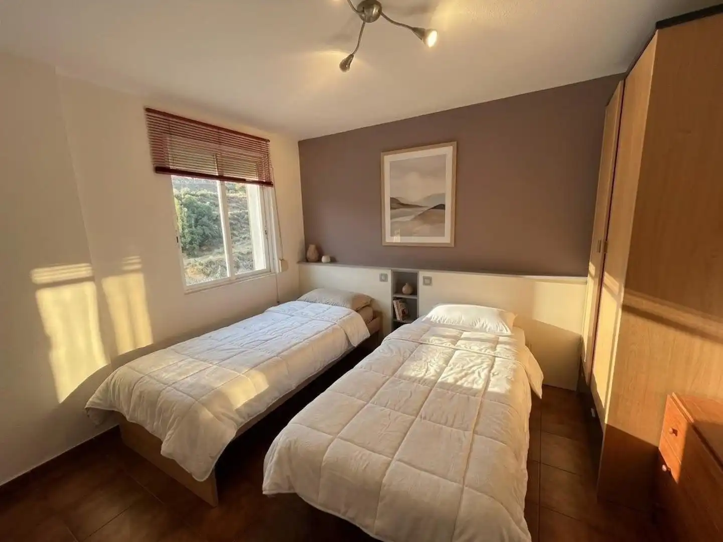 Schlafzimmer von Wohnung zum Verkauf in Aliaga