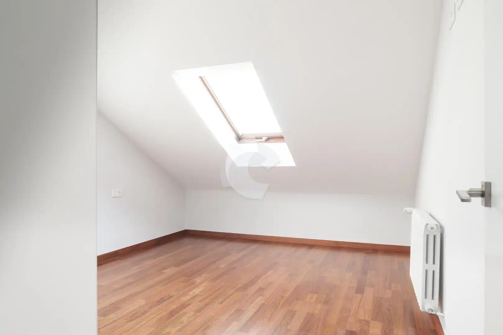 Casa adosada en venda en Ourense Capital  amb Jardí privat