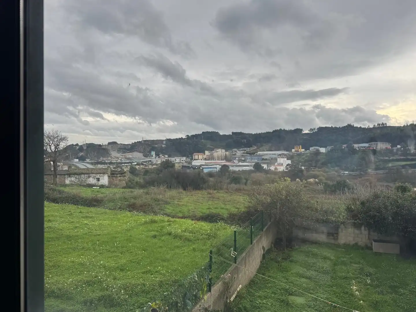Local comercial de lloguer a Pastoriza, imagen 2