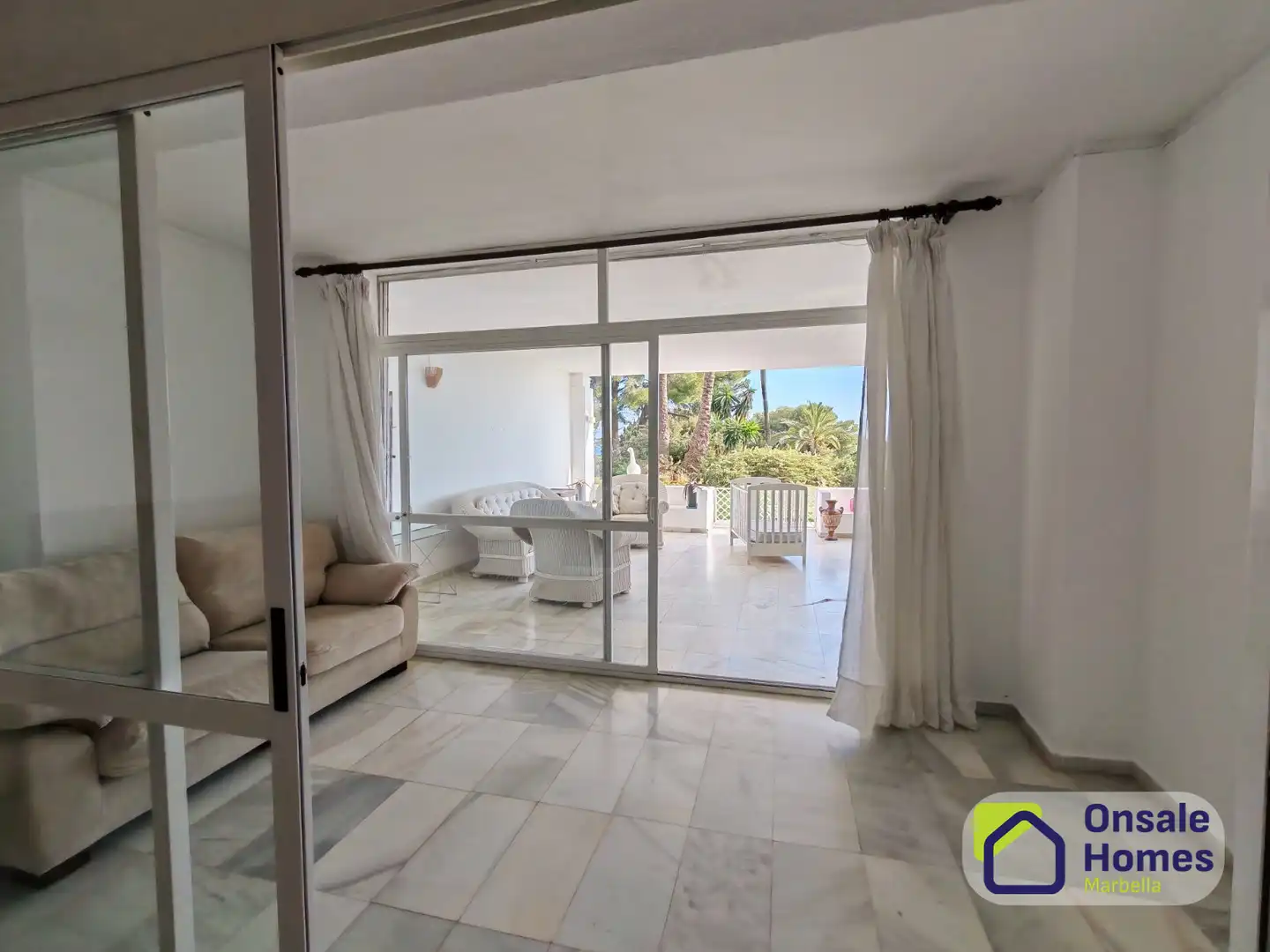 Jardín de Apartamento en venta en Marbella con Terraza, Trastero y Piscina comunitaria