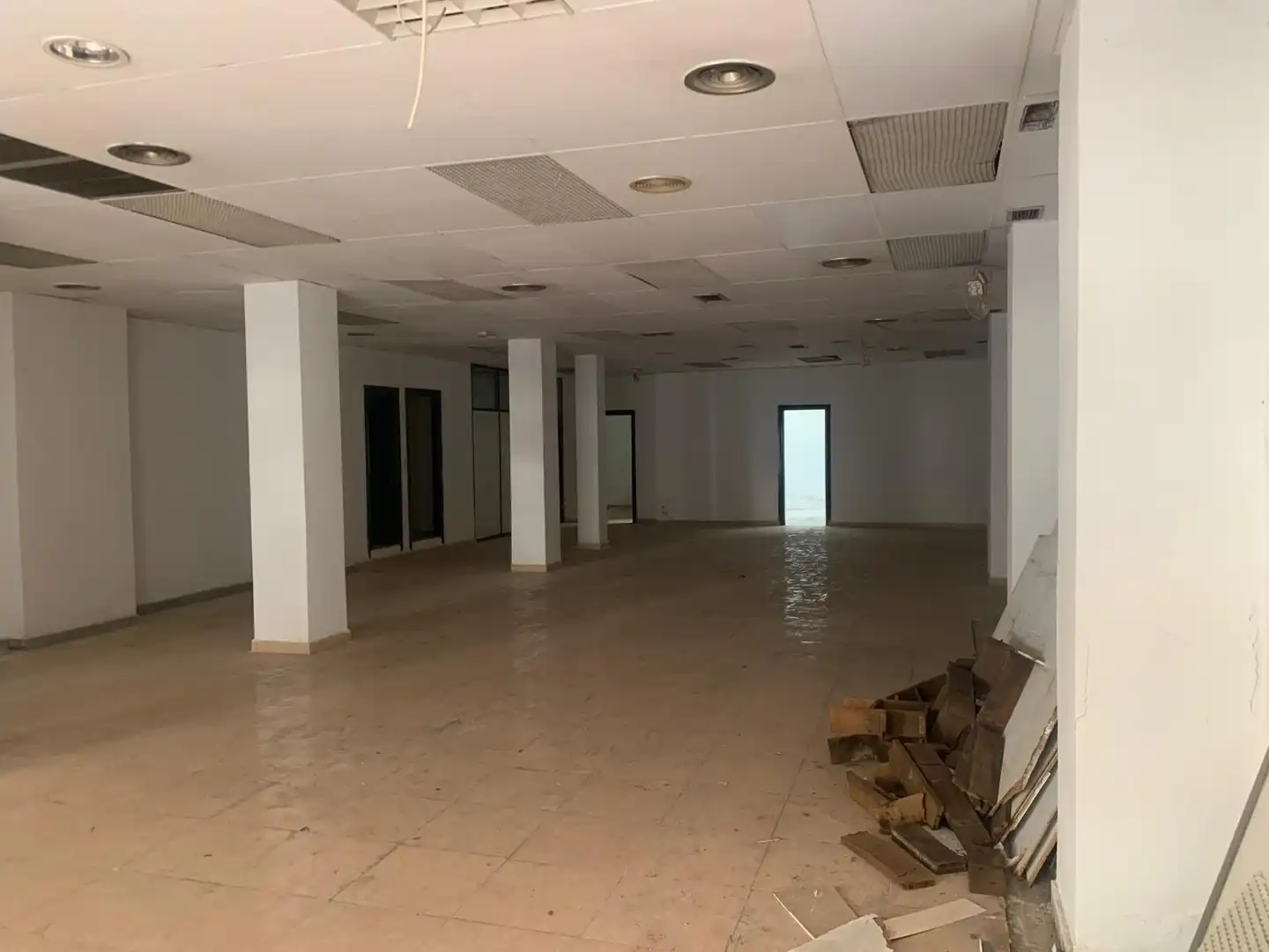 Geschaftsraum zur Miete in Murcia