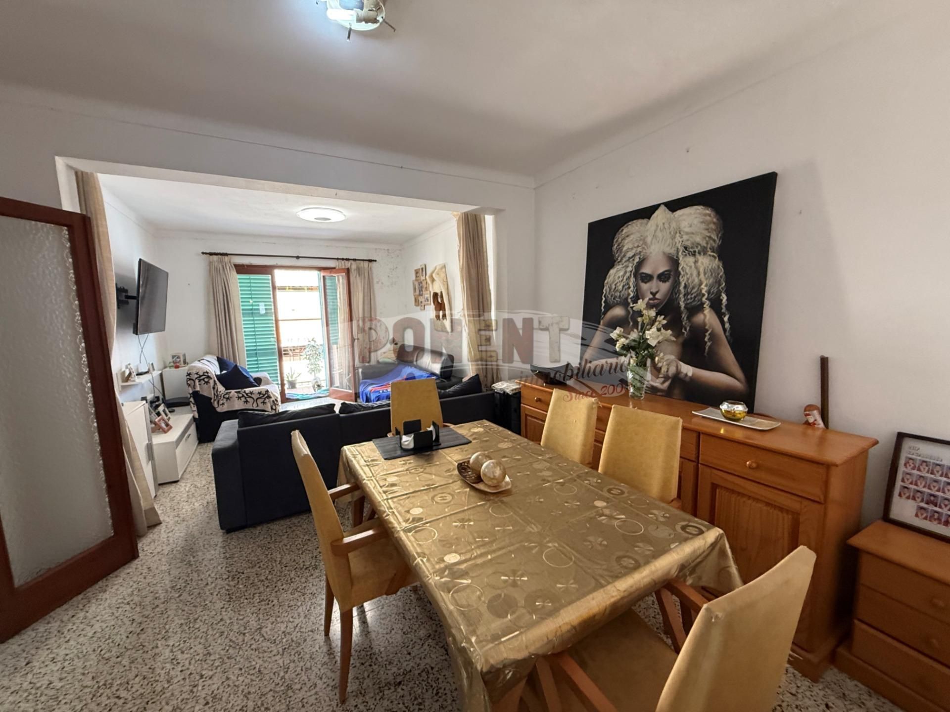 Vista exterior de Pis en venda en Eivissa