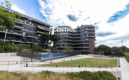 Exterior view of Flat for sale in Terrassa  with Air Conditioner, Heating and Terrace