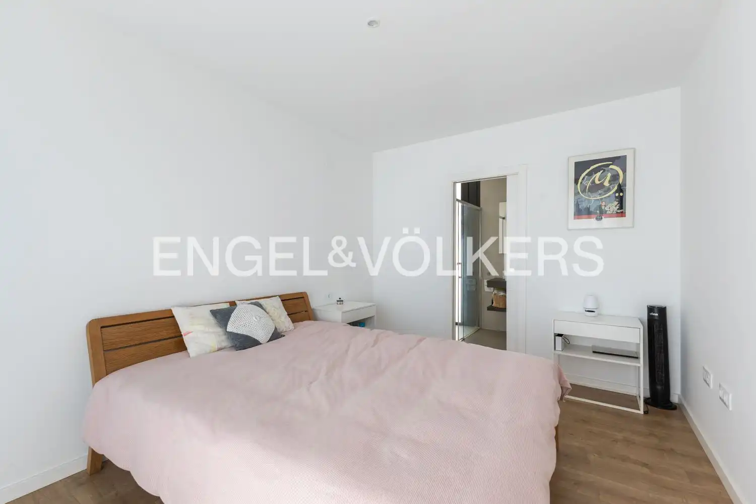 Habitación de Casa o chalet en venta en L'Eliana con Aire acondicionado, Calefacción y Jardín privado