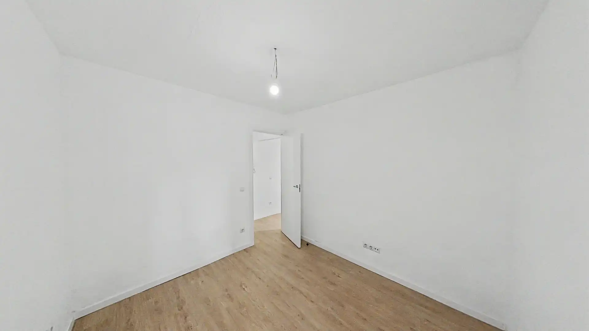 Bedroom of Apartments for rent in Madrid  with Oven and Pets allowed