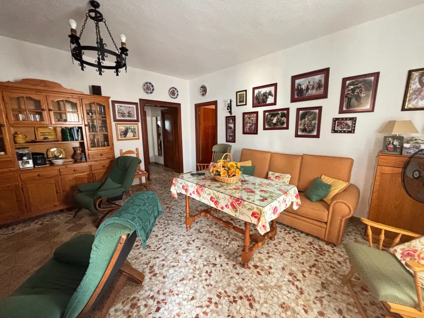 Living room of Detached homes for sale in Andújar  with Air Conditioner and Terrace