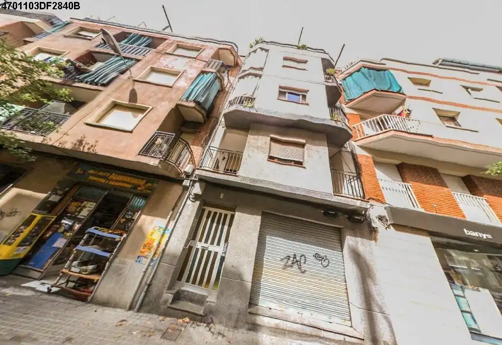 Piso en venta en Sant Pere 4