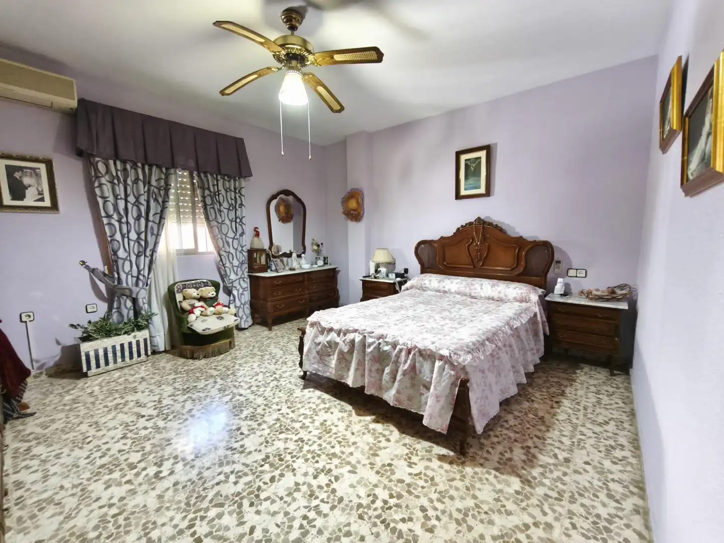 Habitación de Casa o chalet en venta en Málaga