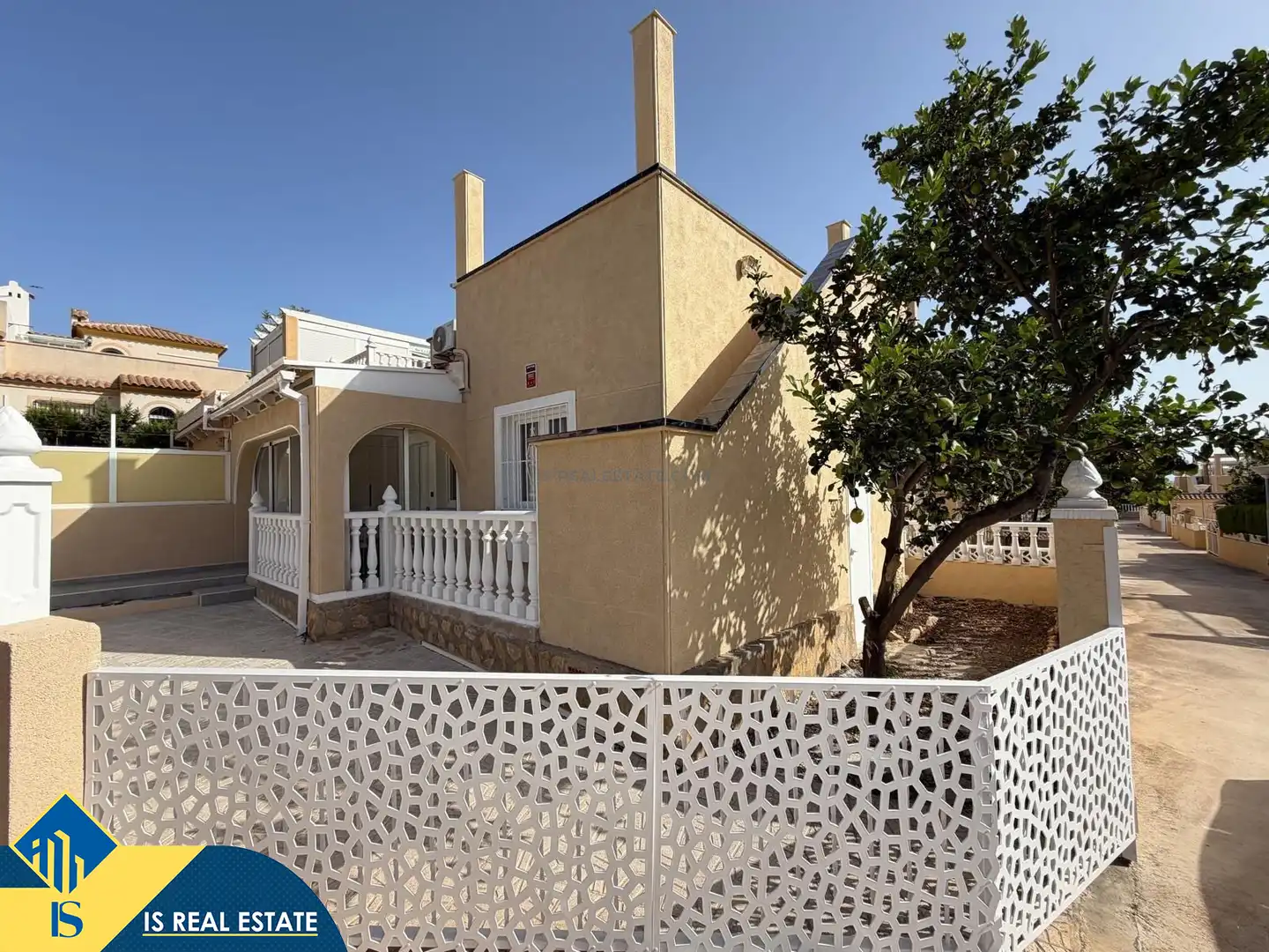 Adossat amb piscina en venda a Nueva Torrevieja - Aguas Nuevas, imagen 2