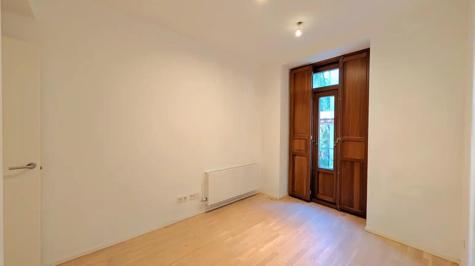 Piso en venta en Valencia con Aire acondicionado, Calefacción y Jardín privado