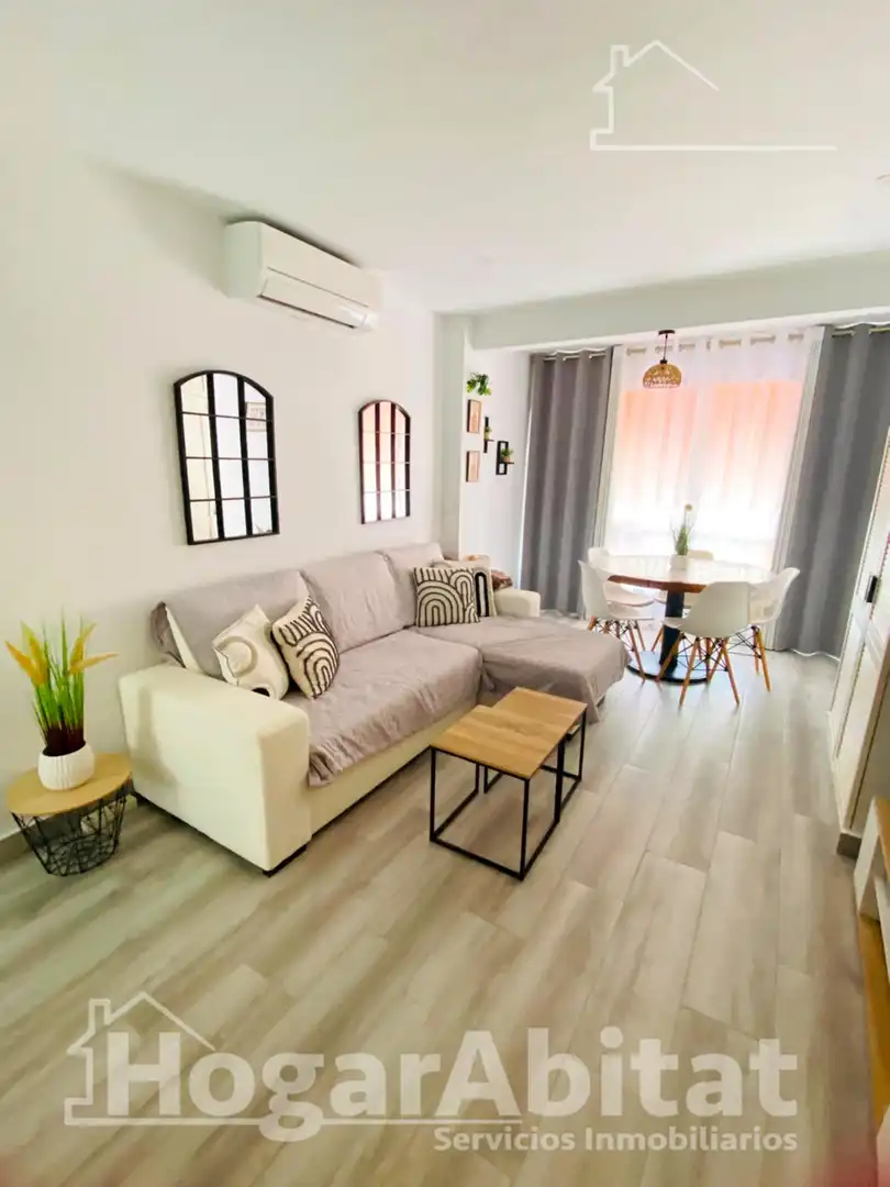Wohnzimmer von Wohnung zum Verkauf in Gandia mit Klimaanlage, Heizung und Möbliert