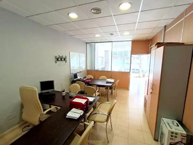 Local en venda en Estepona amb Aire condicionat i Calefacció