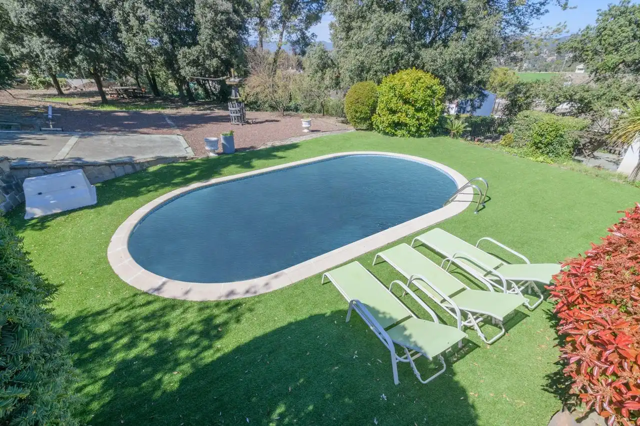 Piscina de Casa o xalet en venda en Castellnou de Bages amb Jardí privat, Terrassa i Piscina