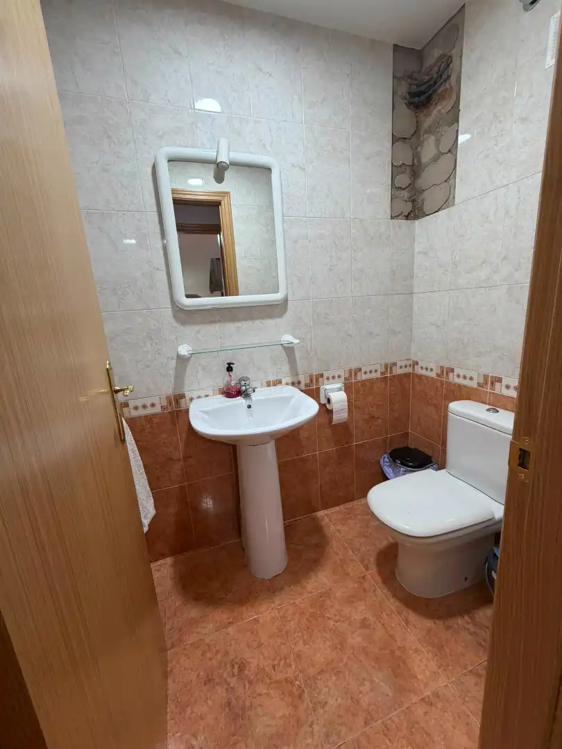 Bathroom of Flat for sale in Móra la Nova  with Air Conditioner, Heating and Storage room