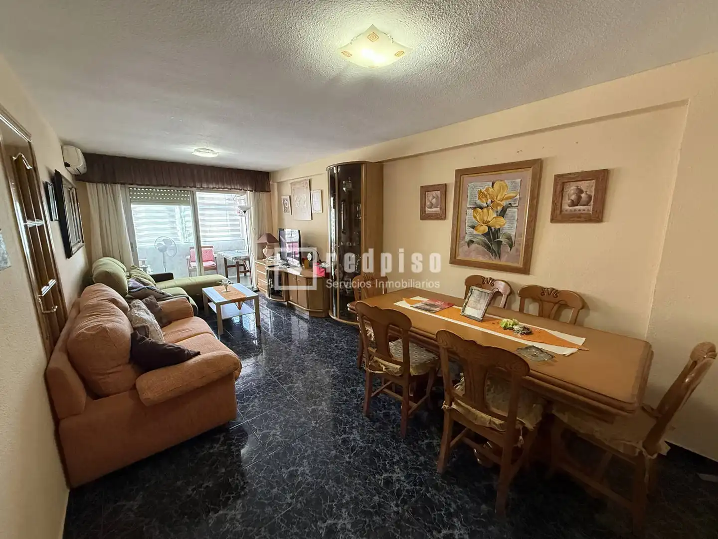 Living room of Flat for sale in Villa de Vallecas