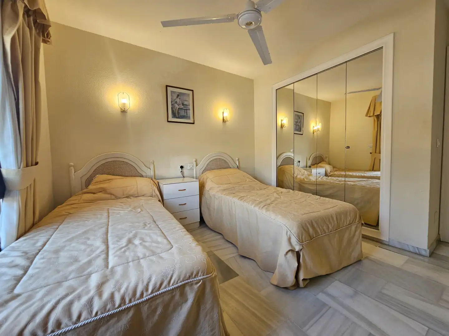 Habitación de Apartamento en venta en La Cala Mijas