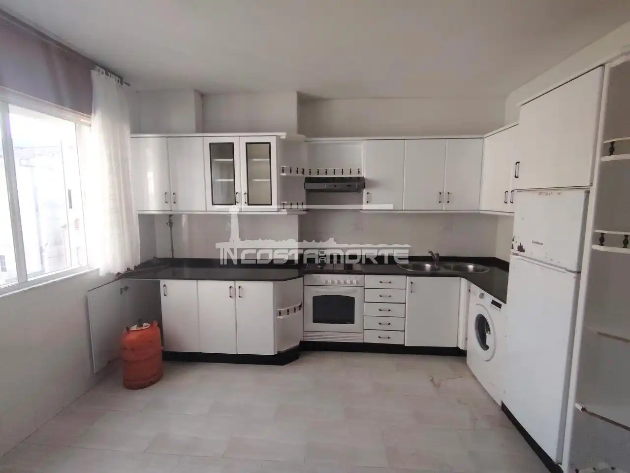Cocina de Piso en venta en Cee