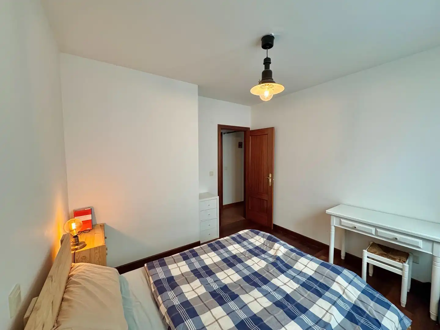 Dormitori de Apartament en venda en Comillas (Cantabria) amb Calefacció