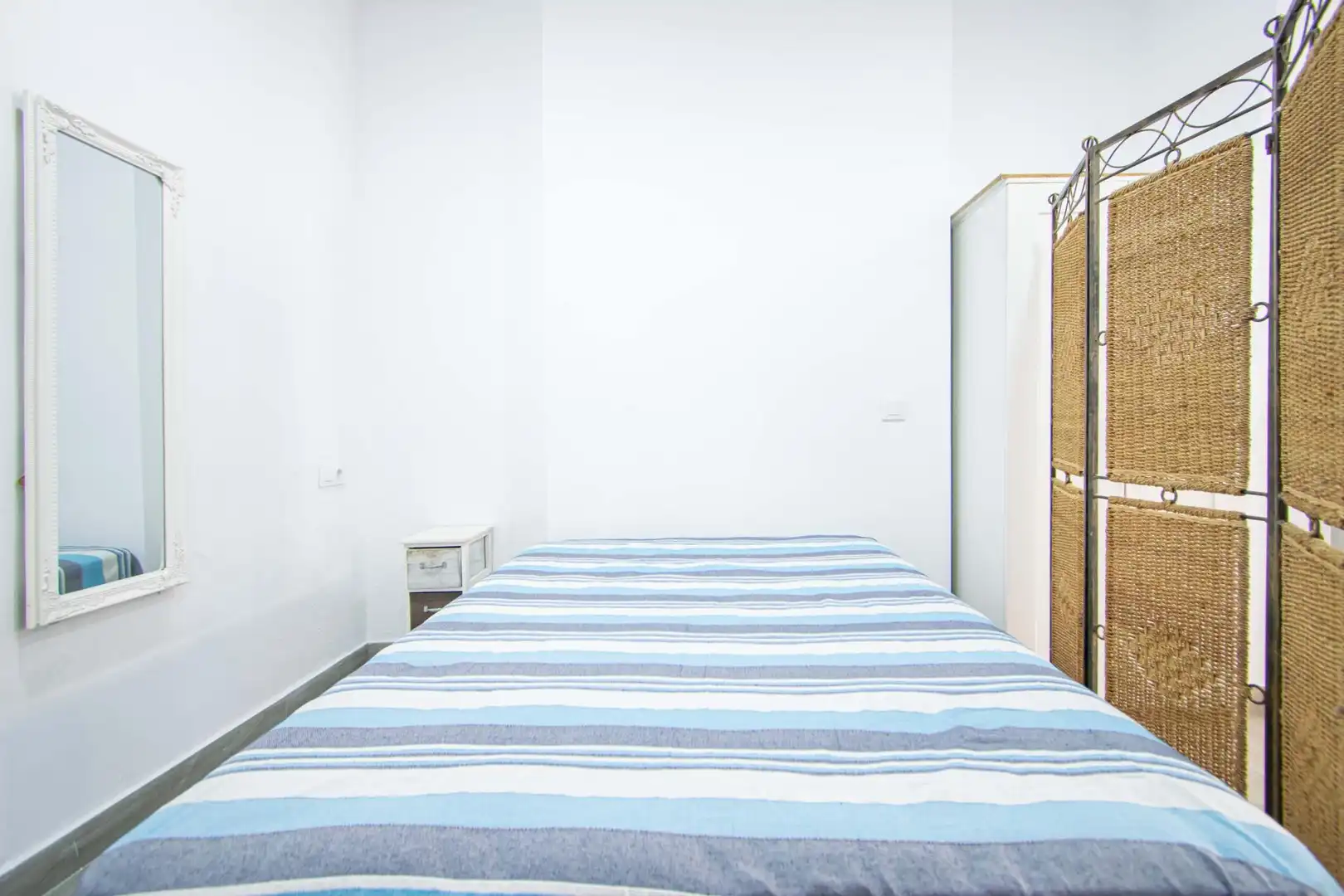 Bedroom of Lofts for sale in Sevilla  with Air Conditioner