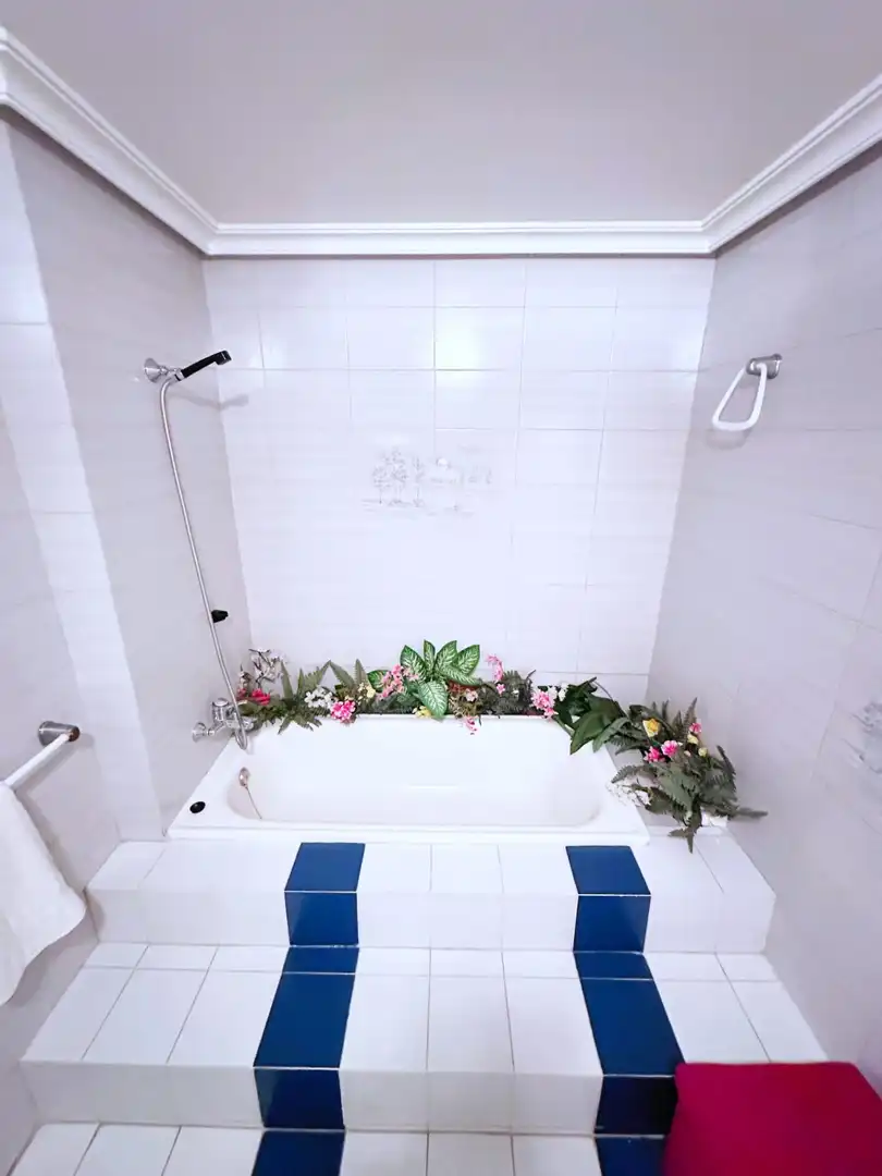Baño de Piso en venta en Benicolet con Amueblado y Balcón